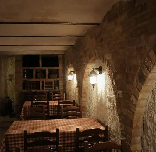 Halasz Airport Panzio בית הארחה 4*